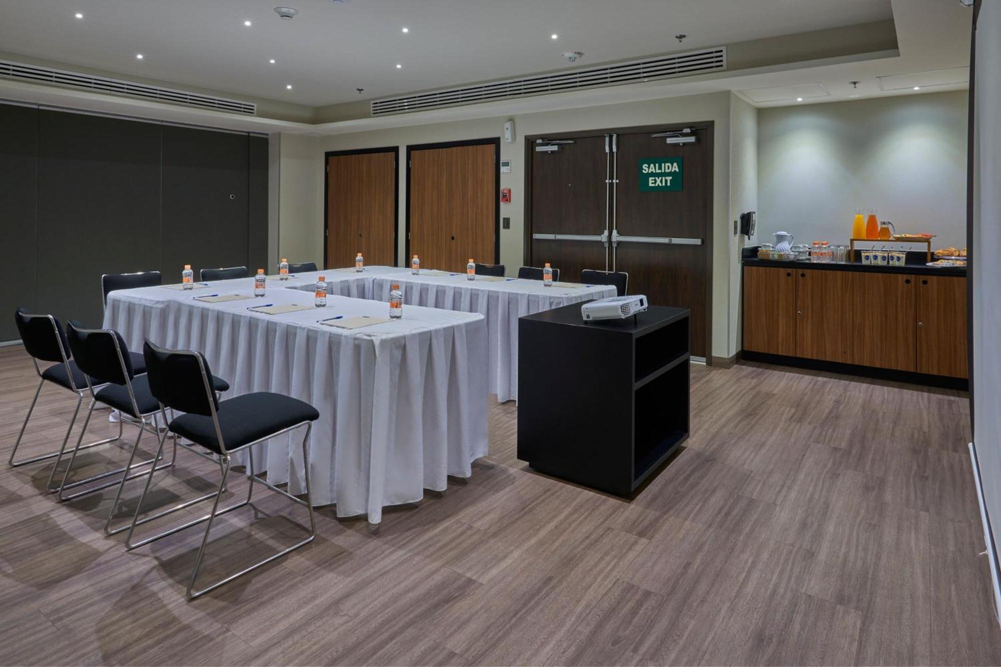 City Express By Marriott Apizaco Exterior photo